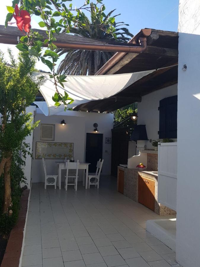 Apartamento Con I Piedi Nell'Acqua Estrómboli Exterior foto